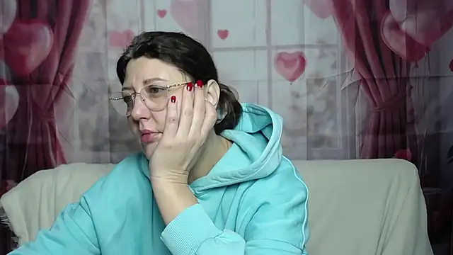 RoseHille online show from 02-08-26, 06:22