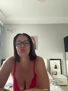 Milana8263 online show from 07-09-26, 06:14