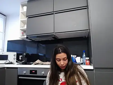 ElaraSolaris official online show from 11-10-25, 02:11