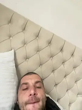 Kinkycouple142 online show from 03-06-26, 02:34