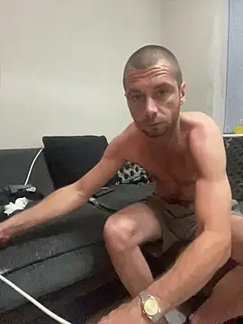Kinkycouple142 online show from 05-25-26, 08:40