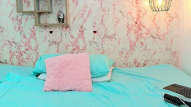 KATY LOWERY online show from 02-17-26, 03:15