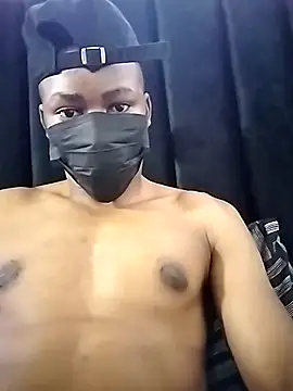 Snapshot of LWAZI_2304 chatting on 11-10-25, 06:07 LWAZI 2304 online show from 11-10-25, 06:07