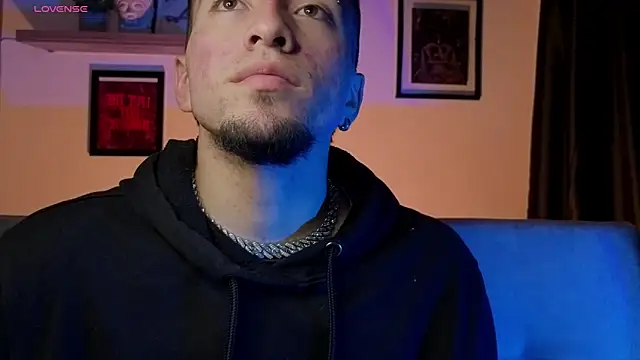 AresMassimoX online show from 11-15-25, 03:54