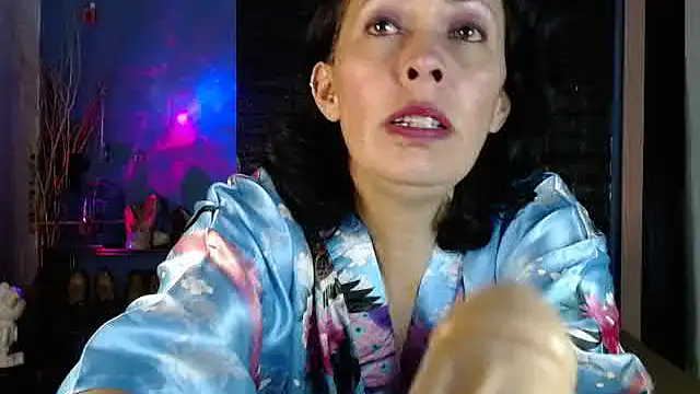 Jhanne Cherry  online show from 05-08-26, 05:33