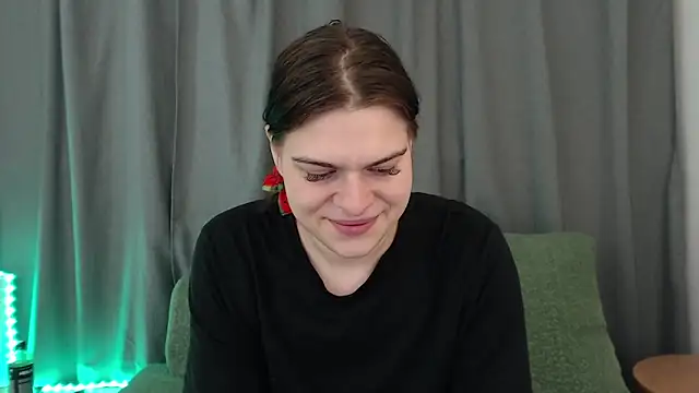 Dona Mafia online show from 11-13-25, 11:41