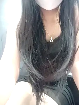   Anna    online show from 11-25-25, 08:03