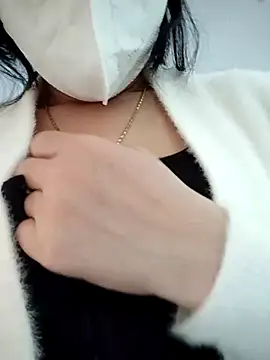   Anna    online show from 12-20-25, 04:26