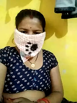 Snapshot of Nidaji chatting on 11-10-25, 07:57 Nidaji online show from 11-10-25, 07:57