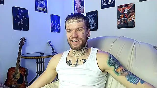 Huntall77 online show from 12-19-25, 08:17