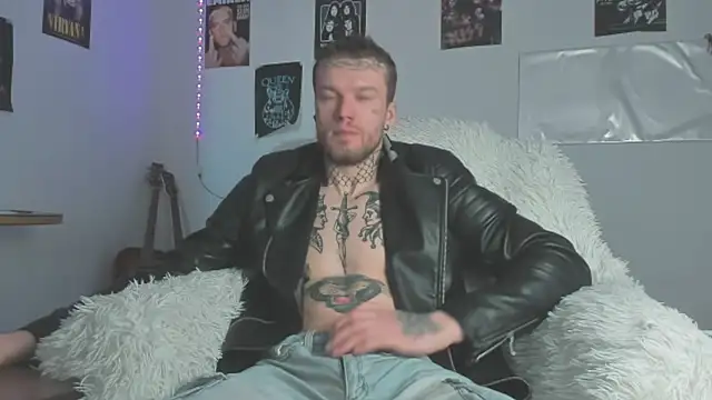 Huntall77 online show from 03-29-26, 06:15