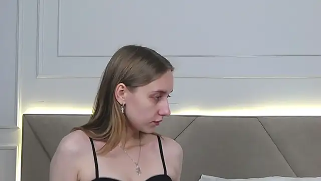 RachaelCute online show from 11-16-25, 04:28