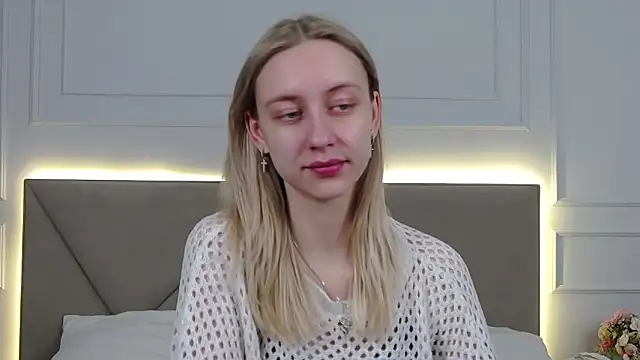 Snapshot of RachaelCute chatting on 02-25-26, 11:21 RachaelCute online show from 02-25-26, 11:21