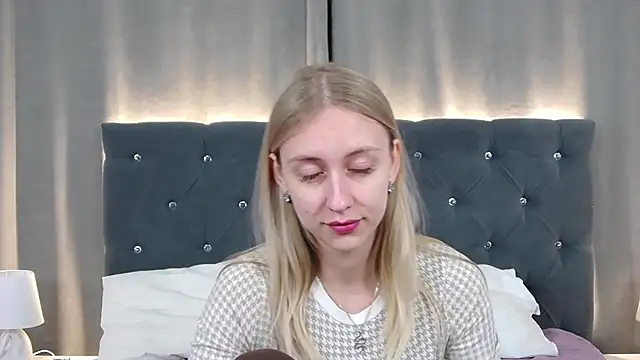 RachaelCute online show from 05-09-26, 10:51