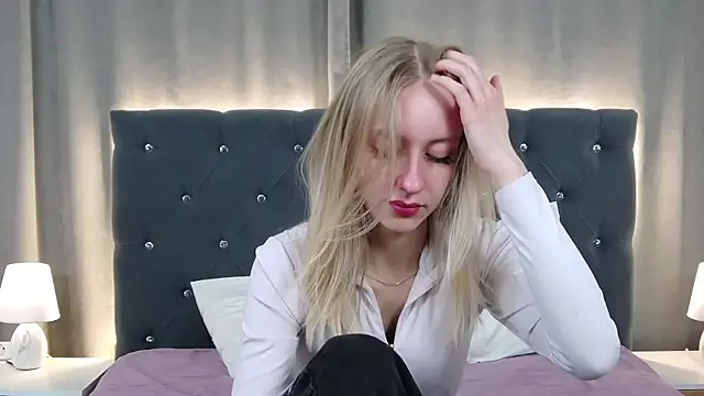 RachaelCute online show from 04-23-26, 04:19