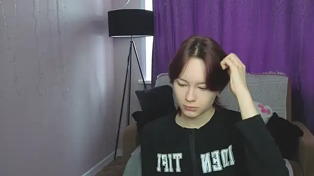 Annie Way online show from 02-26-26, 04:45