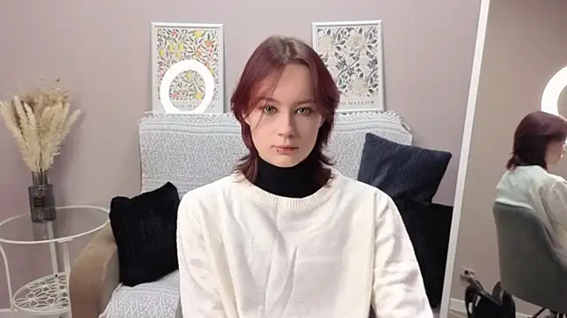 Snapshot of Annie_Way chatting on 11-12-25, 07:34 Annie Way online show from 11-12-25, 07:34