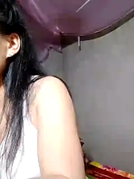 Cloud-wh online show from 11-12-25, 03:32