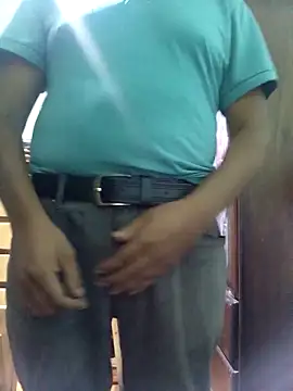 Kikke2025 online show from 04-15-26, 01:37