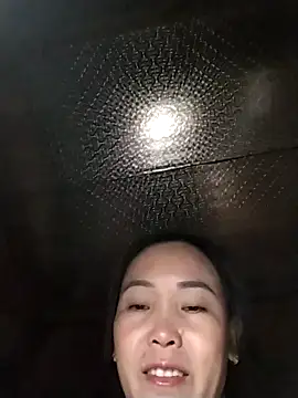 Feeling-hot online show from 11-15-25, 03:10