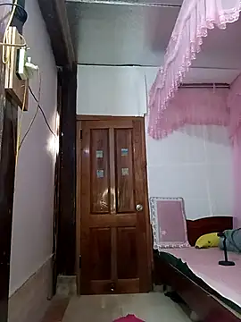 Feeling-hot online show from 03-04-26, 01:46