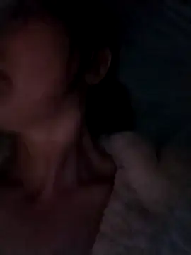 Feeling-hot online show from 11-14-25, 01:59