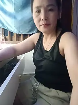 Feeling-hot online show from 05-24-26, 02:50