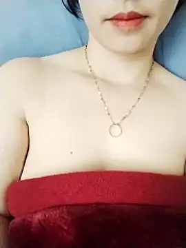 Swan-white123 online show from 02-10-26, 01:37