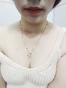 Swan-white123 online show from 02-23-26, 01:18