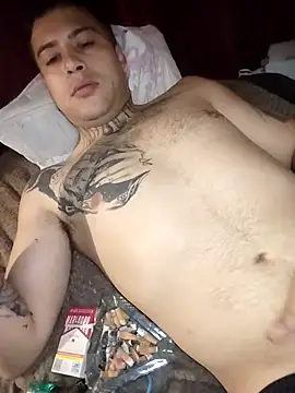 Latrelzin17 online show from 11-13-25, 03:54