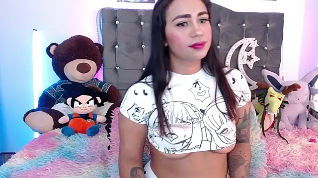 lunabritton1 online show from 04-07-26, 02:35