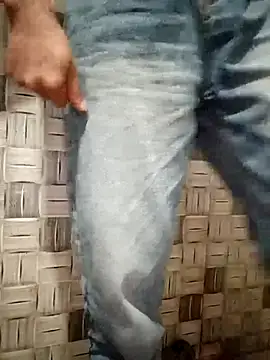 thuy-kieu online show from 02-14-26, 02:39