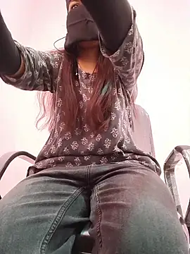 Iamyourdarling online show from 11-20-25, 05:30