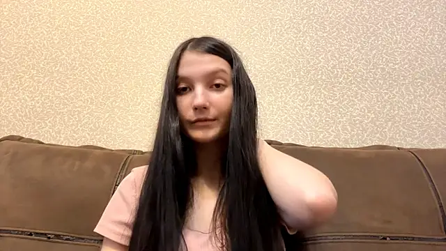 Snapshot of AurorAurora chatting on 02-10-26, 08:13 AurorAurora online show from 02-10-26, 08:13