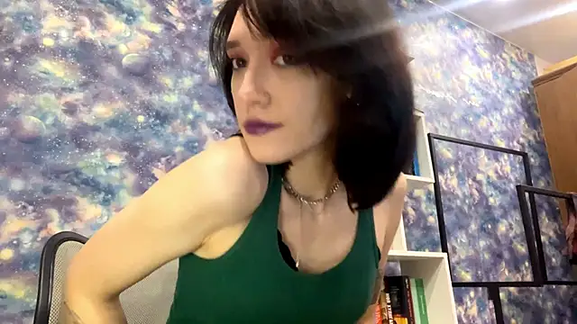 Snapshot of JamieRosten chatting on 11-17-25, 11:03 JamieRosten online show from 11-17-25, 11:03