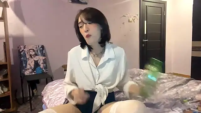 Snapshot of JamieRosten chatting on 12-01-25, 12:06 JamieRosten online show from 12-01-25, 12:06