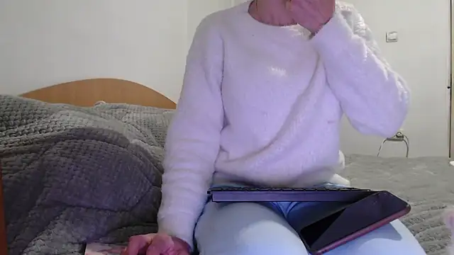 MissyDior8 online show from 02-05-26, 05:58