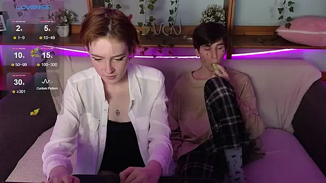 Danny loves Mary online show from 05-16-26, 01:26