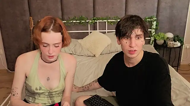 Snapshot of Danny_loves_Mary chatting on 07-15-26, 02:18 Danny loves Mary online show from 07-15-26, 02:18