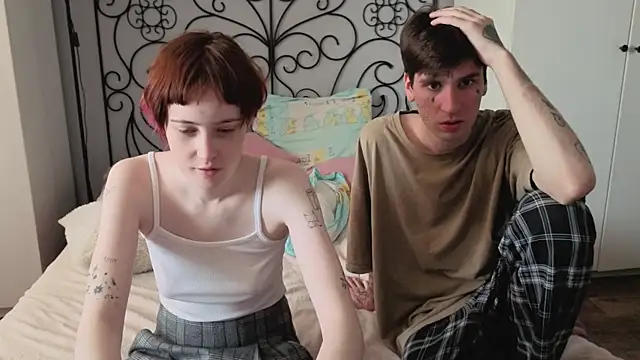 Danny loves Mary online show from 04-09-26, 06:19