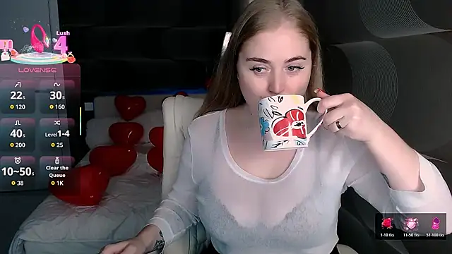 Snapshot of Kate_Moan chatting on 02-12-26, 02:06 Kate Moan online show from 02-12-26, 02:06