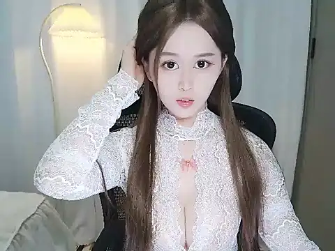 Snapshot of Honey-wanning chatting on 11-16-25, 07:57 Honey-wanning online show from 11-16-25, 07:57