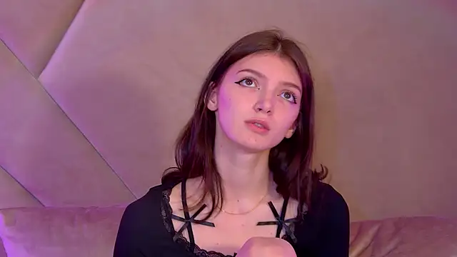 SophiaProve online show from 11-24-25, 04:40