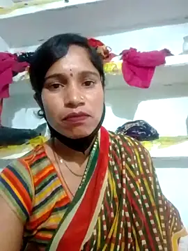 Snapshot of DESIIDIVA chatting on 11-21-25, 03:33 DESIIDIVA online show from 11-21-25, 03:33