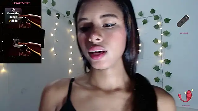 Nikolle sexy online show from 11-16-25, 01:27