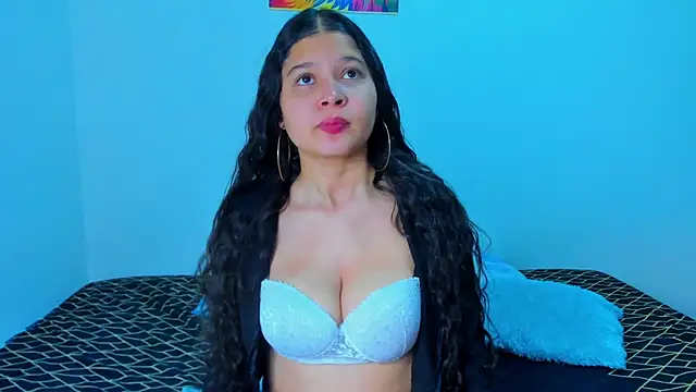 kiity hot 6 online show from 11-12-25, 10:02