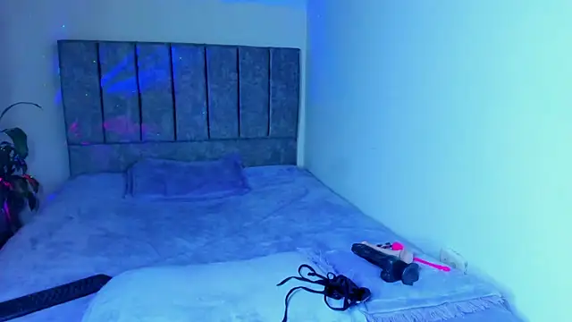 kiity hot 6 online show from 04-18-26, 11:01