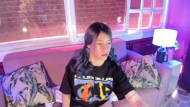 ReiAyanamy online show from 12-15-25, 07:41