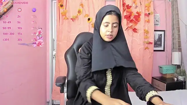 NaylaAbadi online show from 12-15-25, 12:22