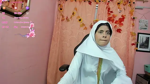 NaylaAbadi online show from 11-22-25, 12:26